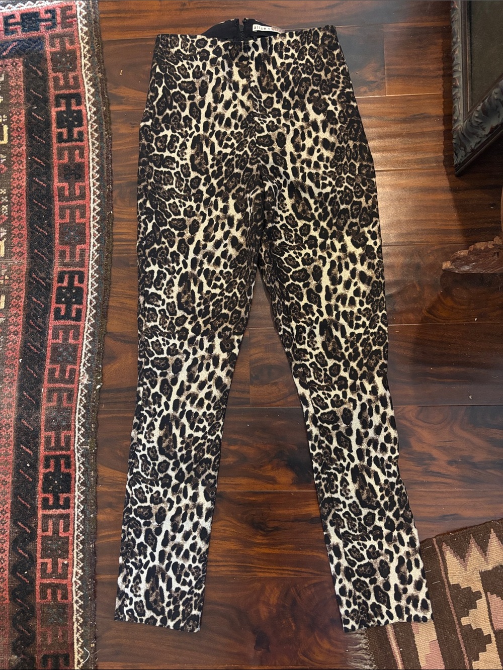 Alice & Olivia Cheetah Pant Size 0